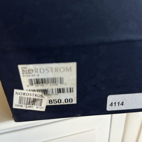 Oscar de la renta - black suede knee high boots size 7 1/2 - Picture 14 of 14